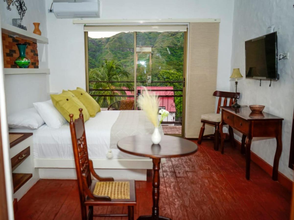 Honda Colonial Magdalena Resort Bagian luar foto