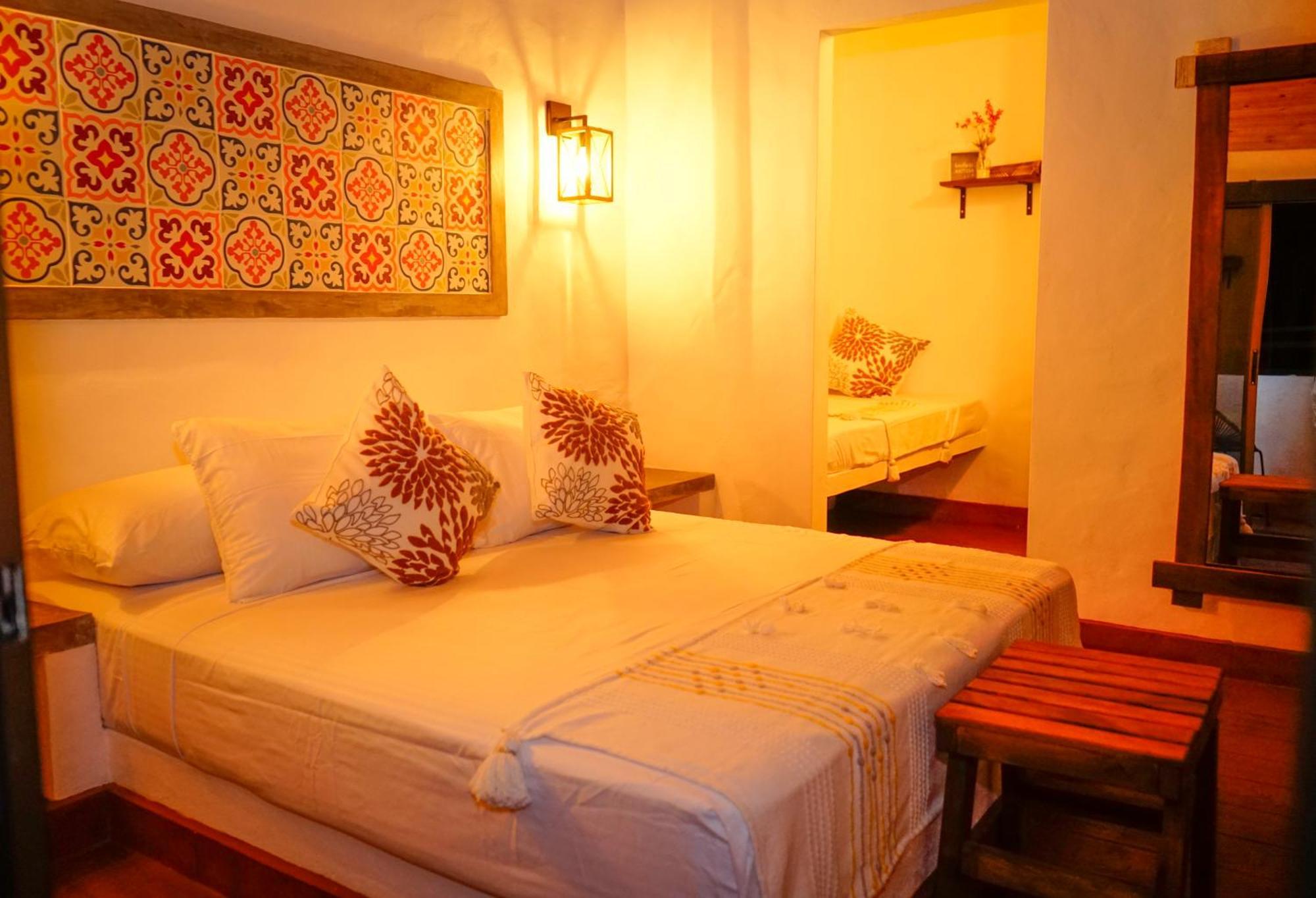 Honda Colonial Magdalena Resort Bagian luar foto